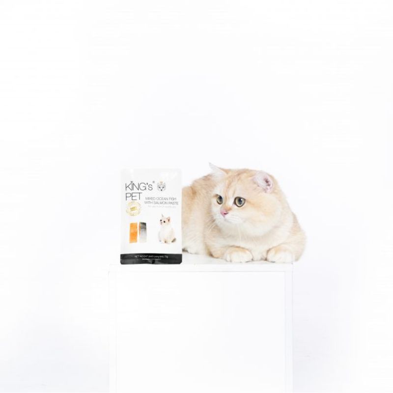 Thức ăn hấp dẫn cho thú cưng.