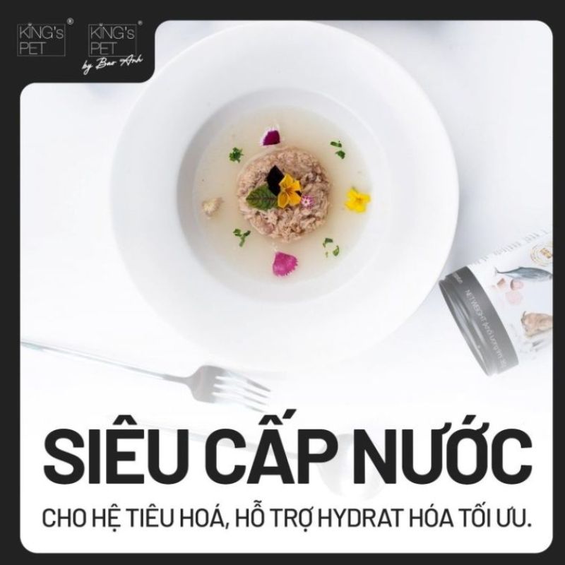 Súp cá bò dinh dưỡng thu hút mọi chú mèo.