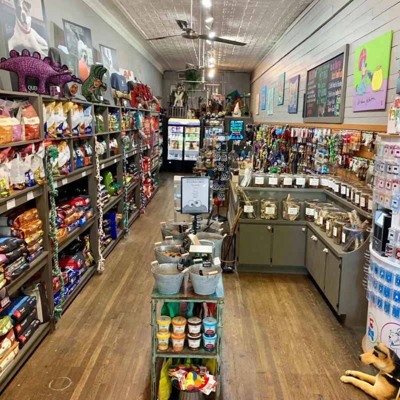 Shop pet food bán thức ăn hạt cho chó.