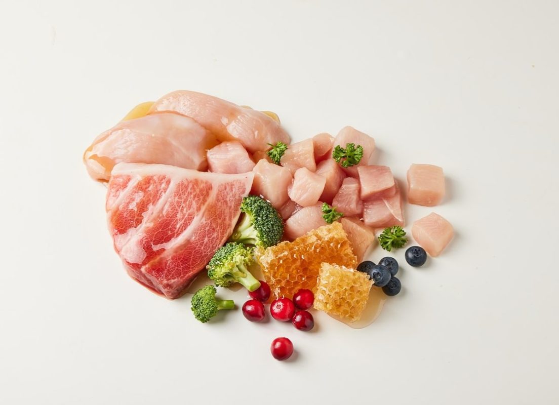 thức ăn thú cưng